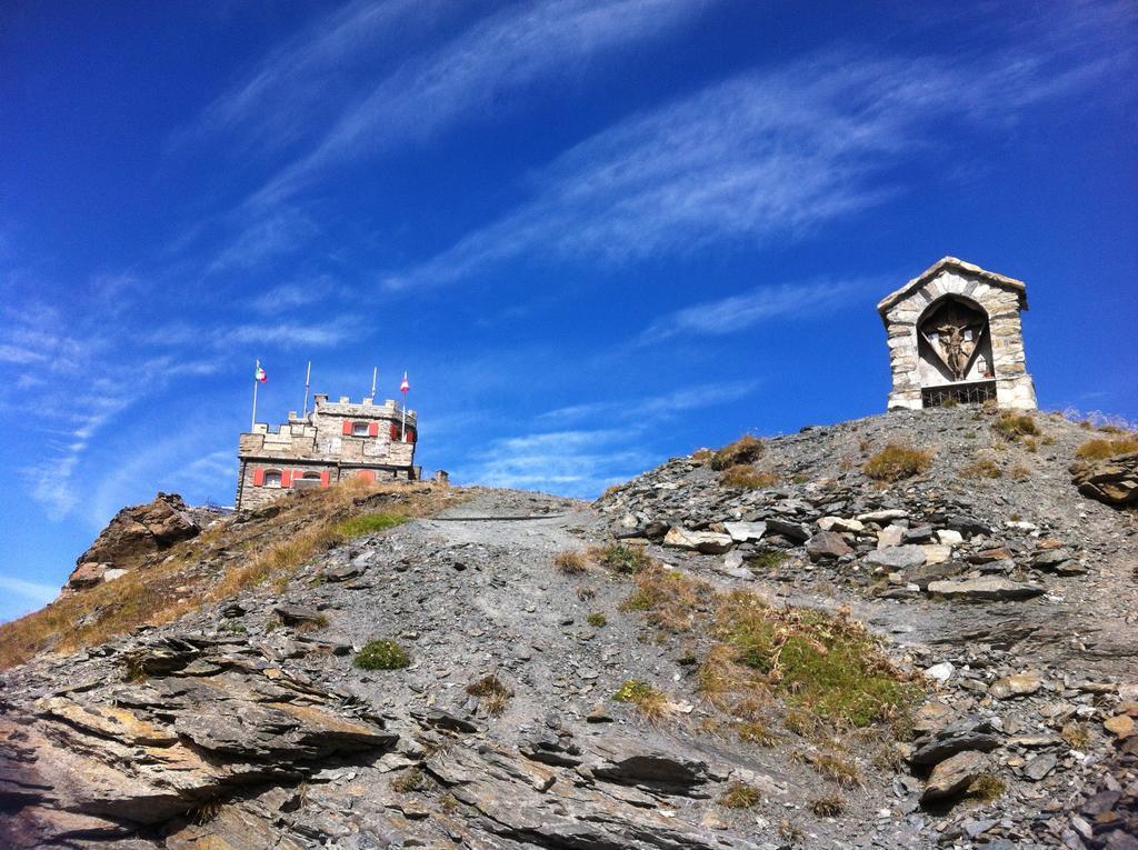 فندق باسو ستيلفيوفي  Rifugio Garibaldi المظهر الخارجي الصورة