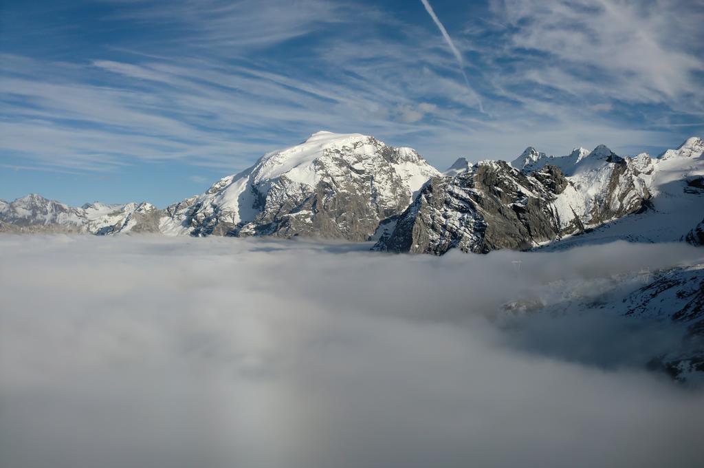 فندق باسو ستيلفيوفي  Rifugio Garibaldi المظهر الخارجي الصورة