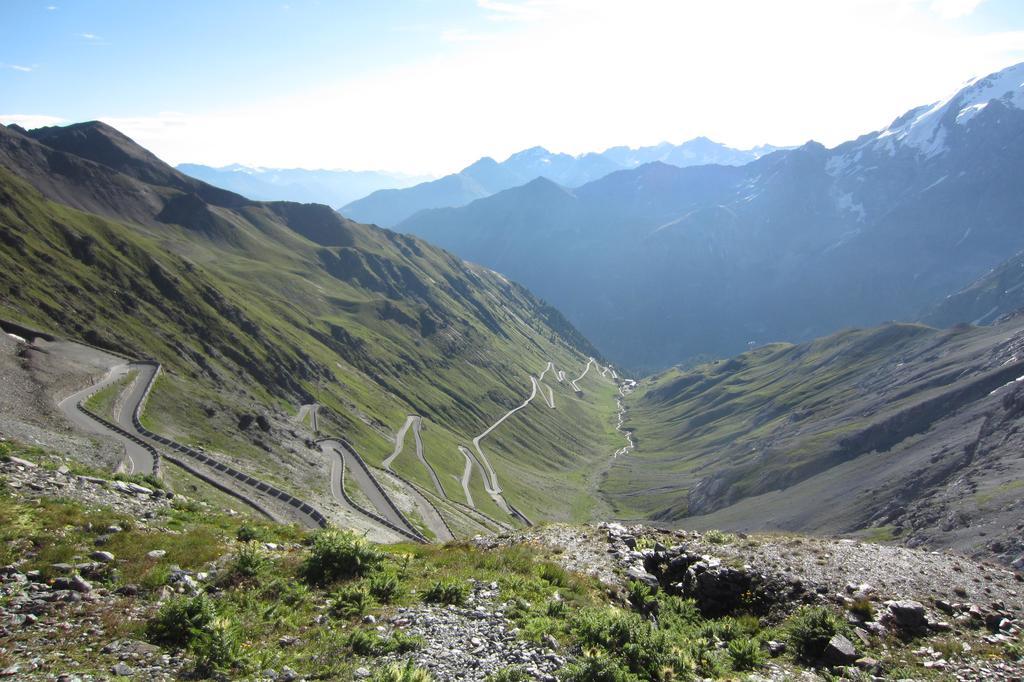 فندق باسو ستيلفيوفي  Rifugio Garibaldi المظهر الخارجي الصورة